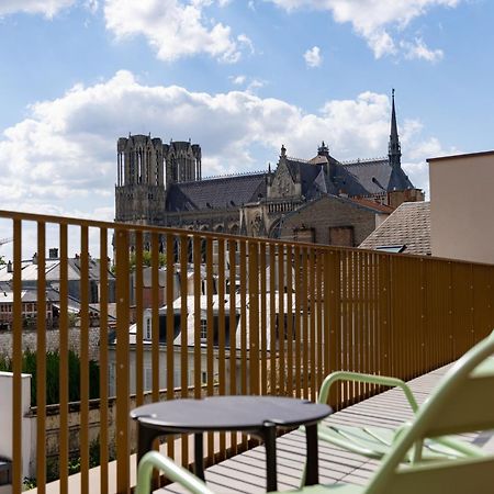Les Suites 7 Anges - Parking, Vue Cathedrale & Centre Historique ריימס מראה חיצוני תמונה