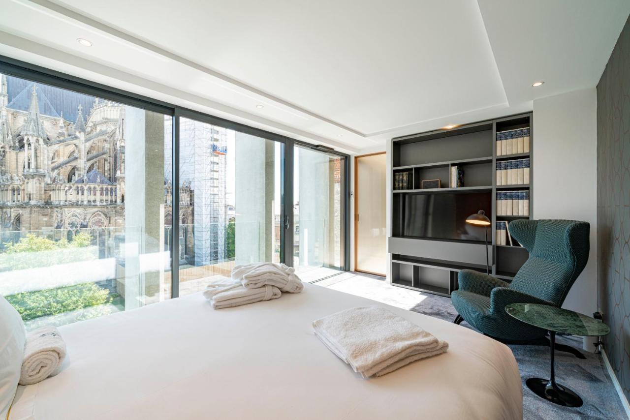 Les Suites 7 Anges - Parking, Vue Cathedrale & Centre Historique ריימס מראה חיצוני תמונה