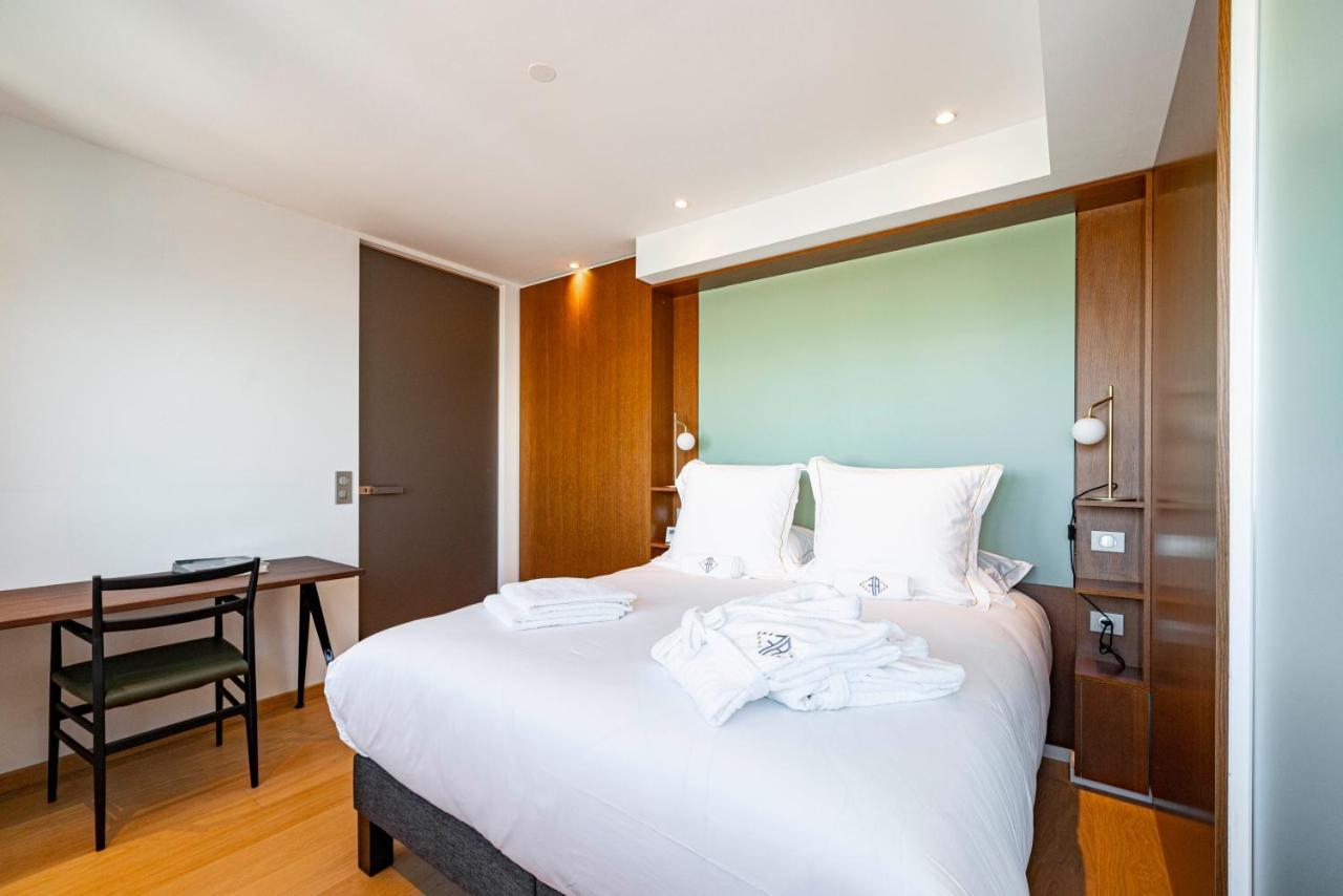 Les Suites 7 Anges - Parking, Vue Cathedrale & Centre Historique ריימס מראה חיצוני תמונה