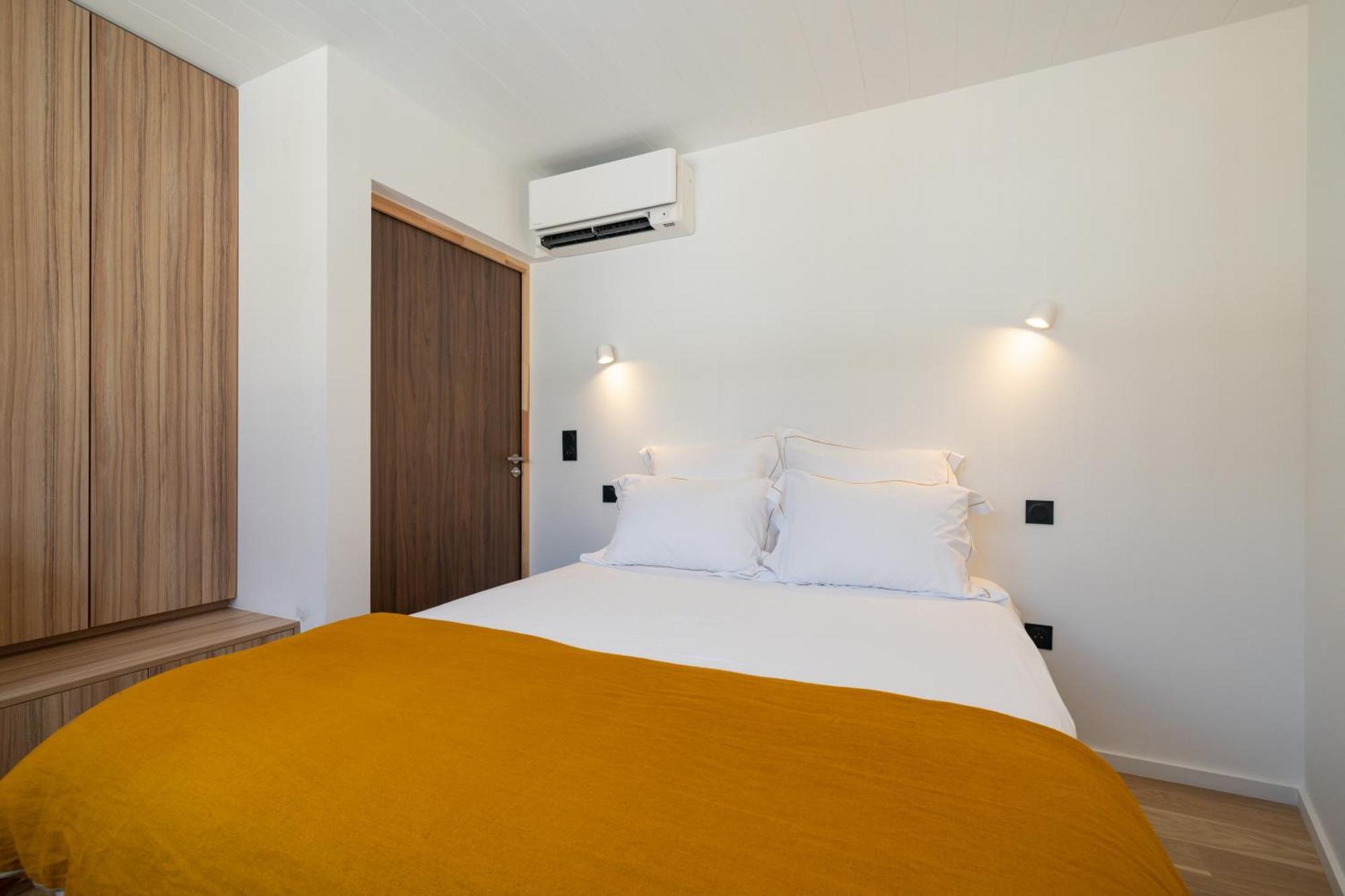 Les Suites 7 Anges - Parking, Vue Cathedrale & Centre Historique ריימס מראה חיצוני תמונה