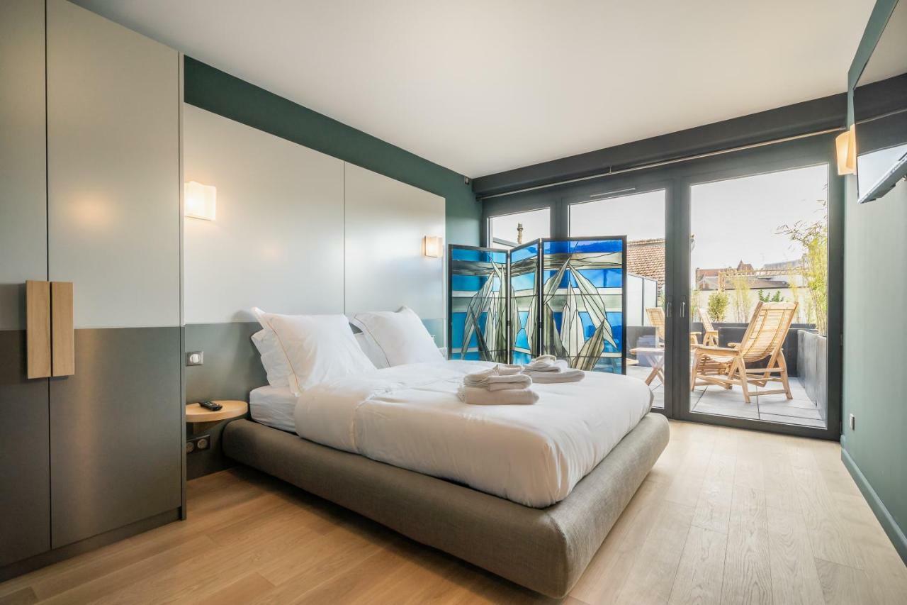 Les Suites 7 Anges - Parking, Vue Cathedrale & Centre Historique ריימס מראה חיצוני תמונה