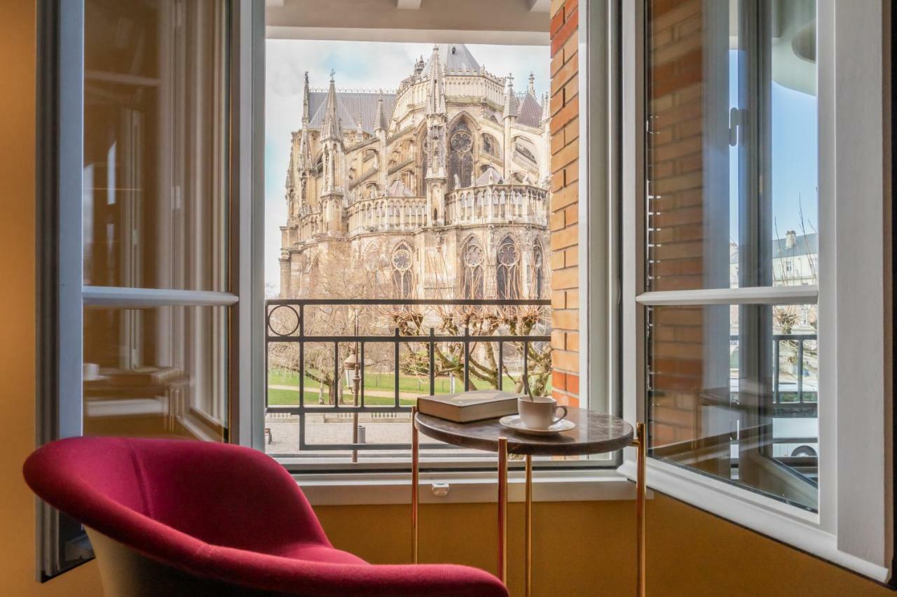 Les Suites 7 Anges - Parking, Vue Cathedrale & Centre Historique ריימס מראה חיצוני תמונה